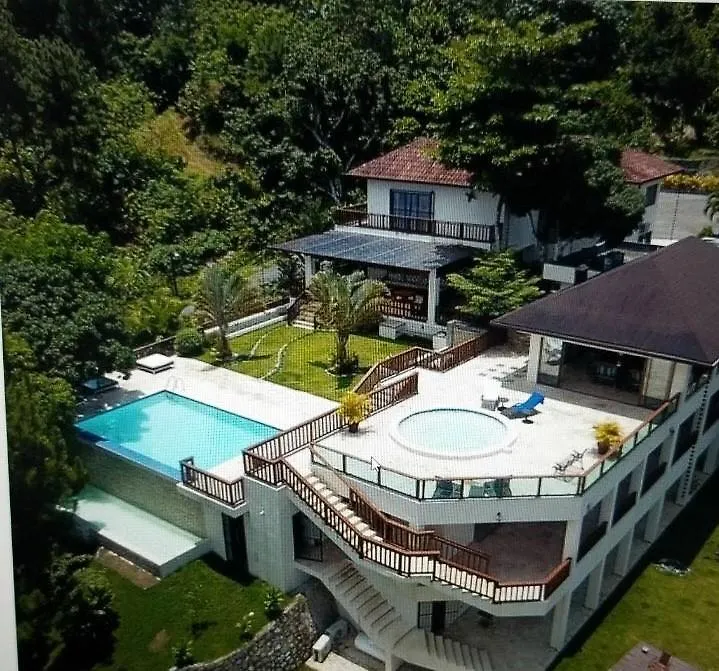 Villas Nelcafi contacts